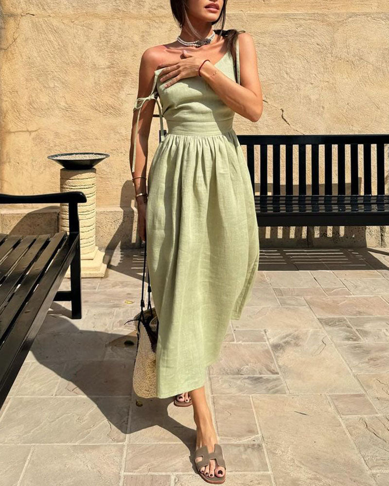 Marivic - Classic Backless Strappy Maxi Dress