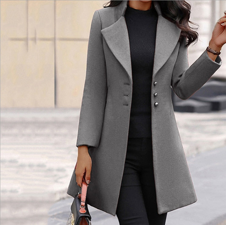 Vivienne - Classic Button-Detail Coat