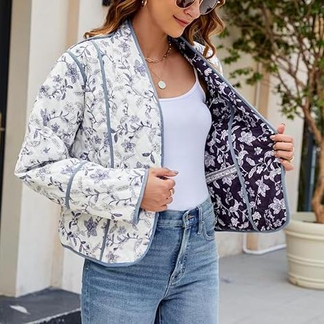 Maelina - Dreamy Vintage Jacket