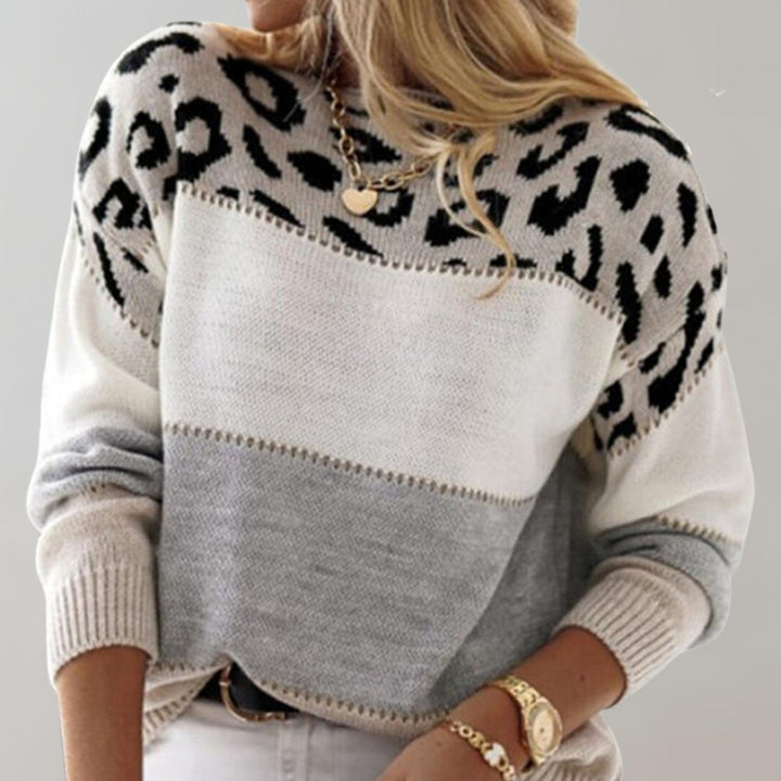 Angela - Leopard Print Casual Sweater