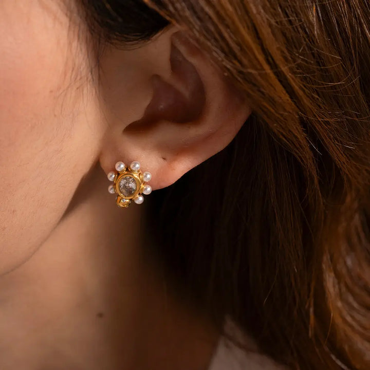 Suzane - Enchanted Glamorous Earrings