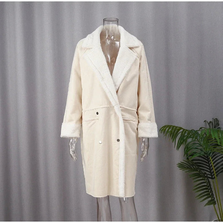 Aurelia - Chic Oversized Faux Fur Coat