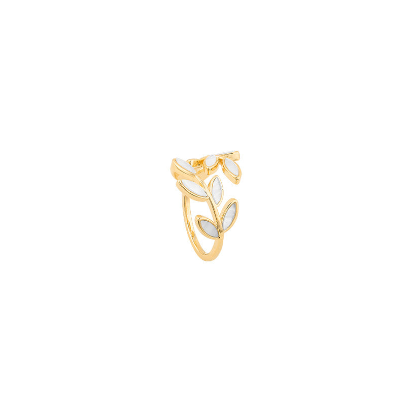 Millie - Graceful Leaf Ring