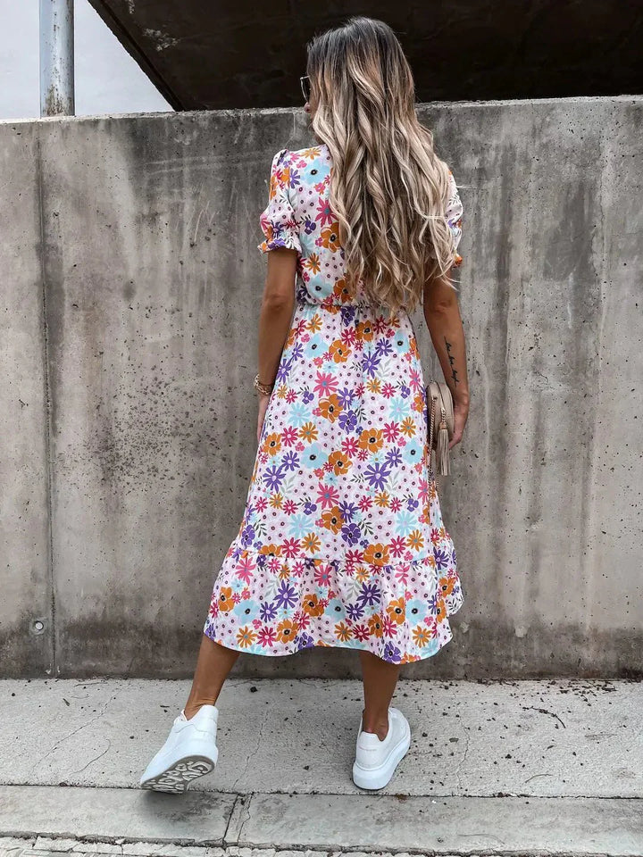 Loana - Summer Petal Dress